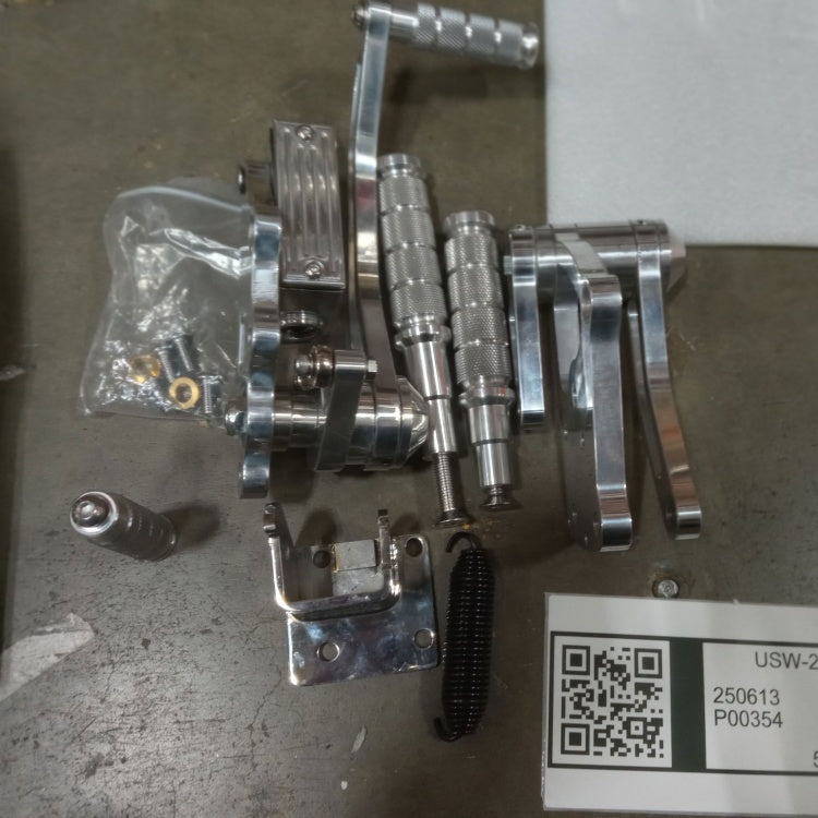 Returned Silver Forward Controls For Harley Davidson Softail 2000-2017