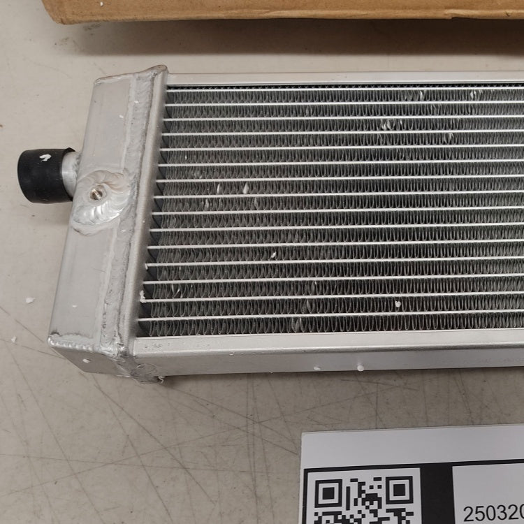 Returned T2101333 Aluminum Water Cooler Radiator for Triumph Bonneville T120 T100 16-24 / Speed Twin 19-24 / Scrambler Thruxton Thruxton R RS 17-22