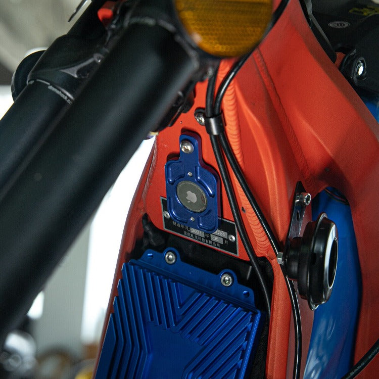 Locator Bracket for 79Bike Falcon M / E Ride Pro-SS / Apollo RFN / Beta Explorer for AirTag Tracker