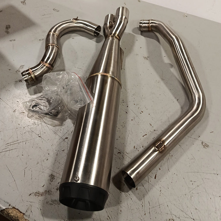 Brushed Stainless Steel 2 into 1 Exhaust Pipes for Harley-Davidson M8 Softail 2017-UP