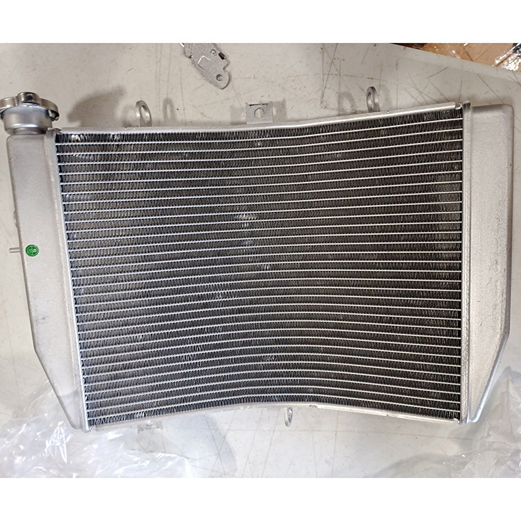Returned For Suzuki GSXR600 GSXR750 2004-2005 Aluminum Engine cooling Radiator