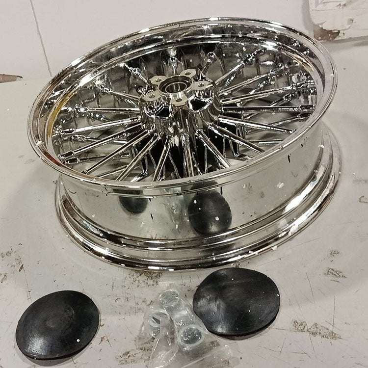 Returned For Harley Dyna Wide Glide / Street Bob / Low Rider / Super Glide 2008-2017 Fat Spoke Rear Wheels