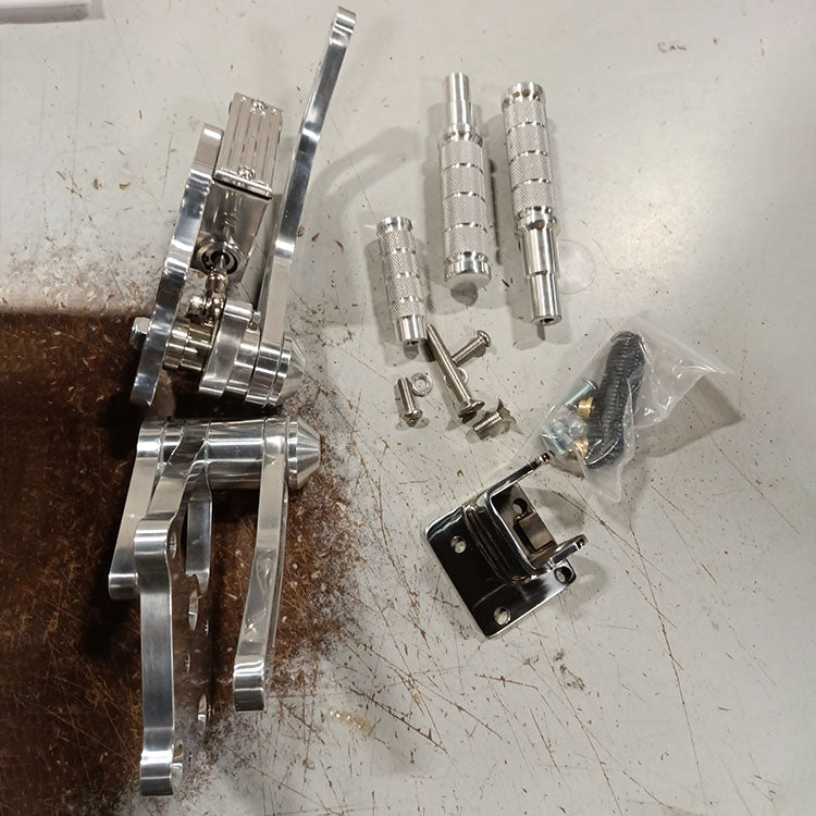 Returned Forward Controls For Harley Softail Standard FXST FXSTI 2000-2011 / Slim FLS FLSS 2012-2017 / Springer FLSTSC FLSTSCI 2000-2009