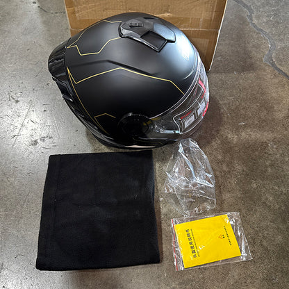 Returned Size XL DOT Certified 3/4 Motorcycle Helmet / Riding Helmet / Bluetooth can be installed