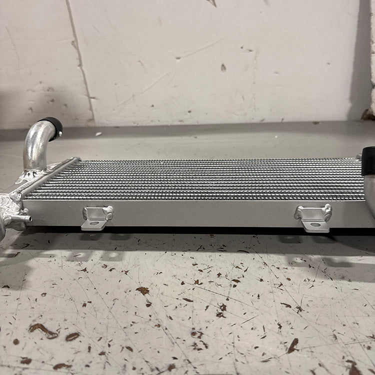 Returned For Ducati Panigale 899 959 1299 1199 / 1199S / 1199R 2012-2019 / Panigale V2 2020-2023 / Streetfighter V2 2022-2024 Aluminum Radiators