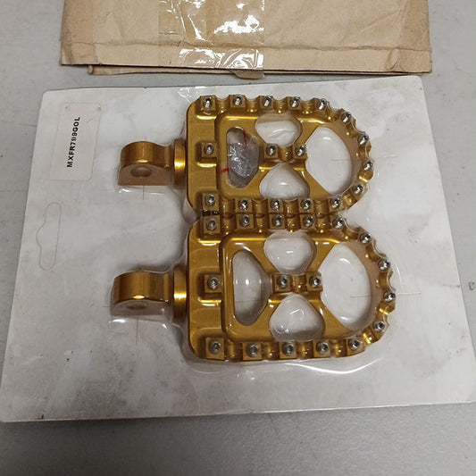 Returned Gold Footpegs / Rear Passenger Foot Pegs for Harley Davidson Sportster 2000-Up / Dyna 1993-2017